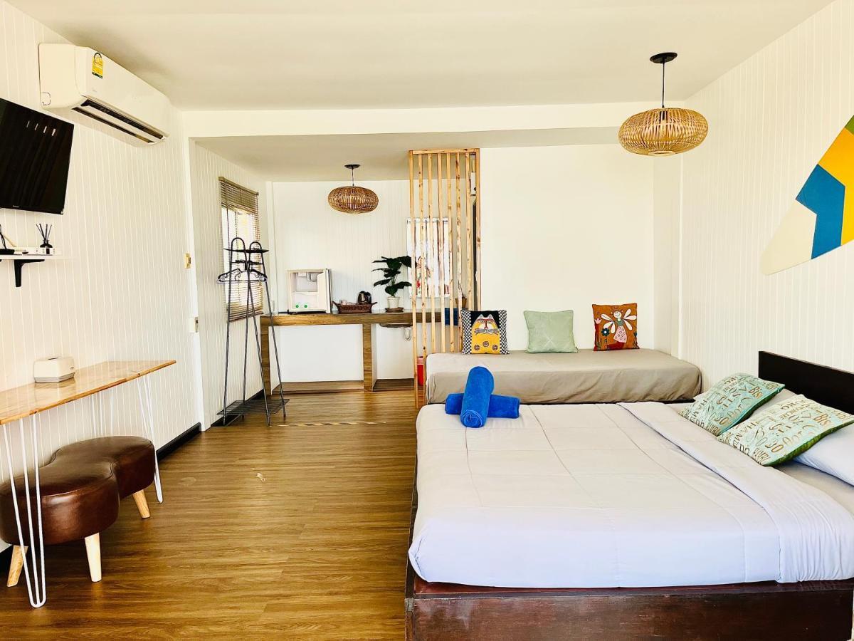 Insook Ko Larn Resort Екстериор снимка