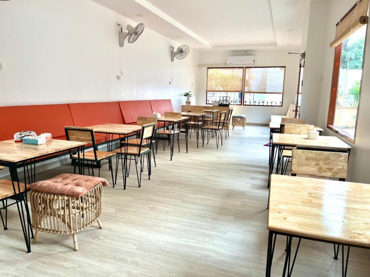 Insook Ko Larn Resort Екстериор снимка