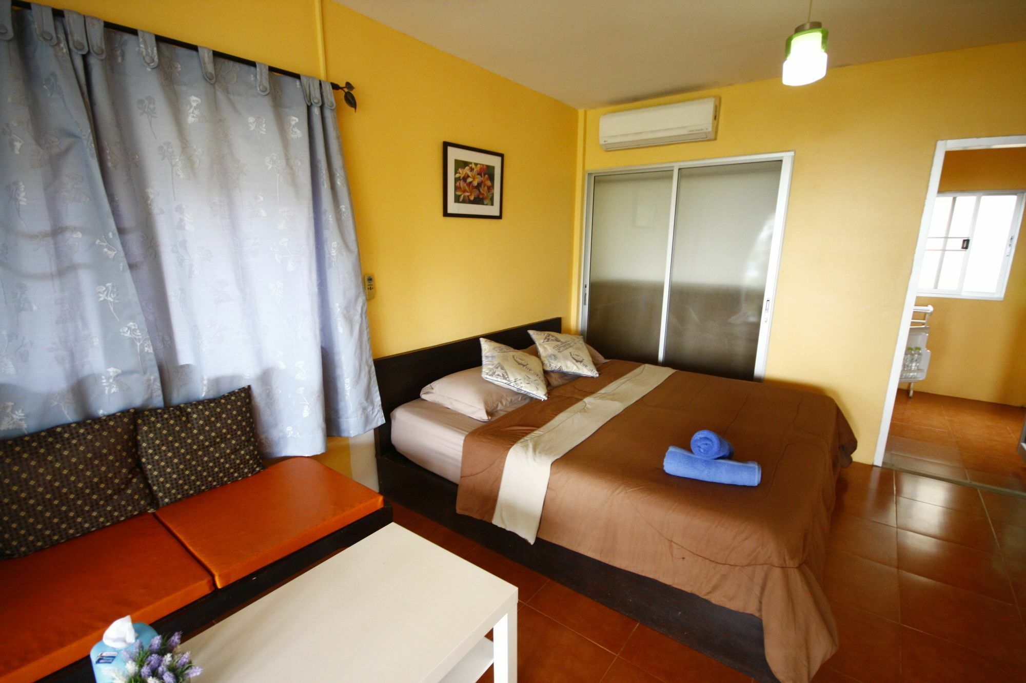 Insook Ko Larn Resort Екстериор снимка